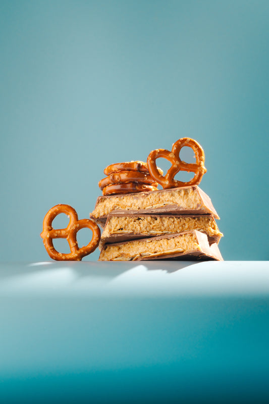Dubai Chocolate Pretzel - Pack of 2 large bars - The Nuts Factory Gift Boxes